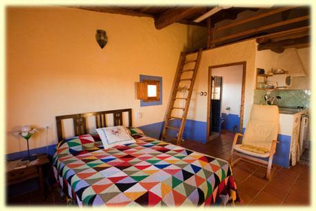 דירות Cabañas del Castillo El Nido De La Collalba מראה חיצוני תמונה